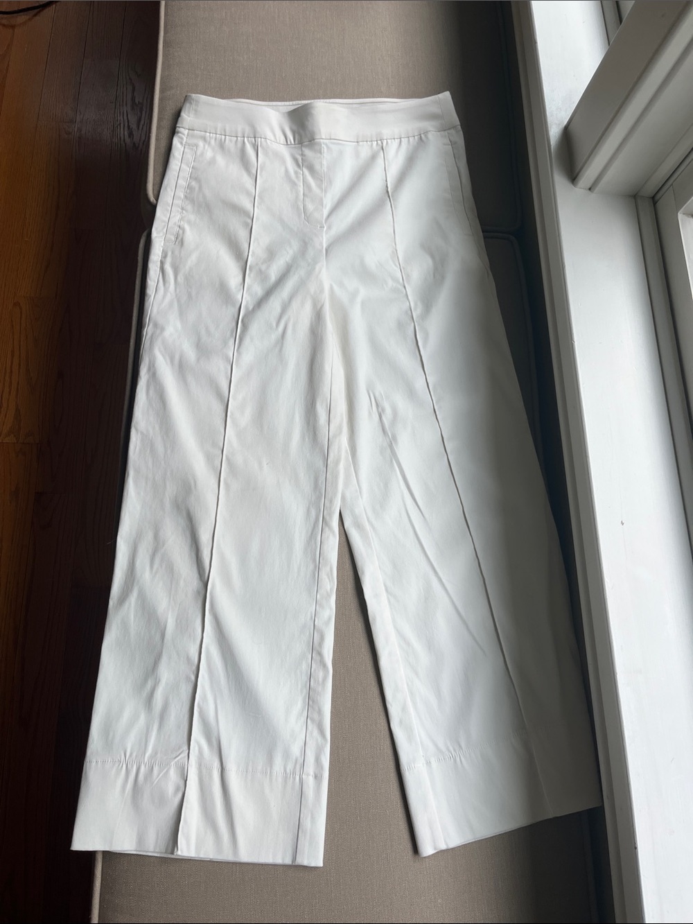 Ivory White Wide-Leg Crop Chinos Pull-on Elastic Waist NEW Small